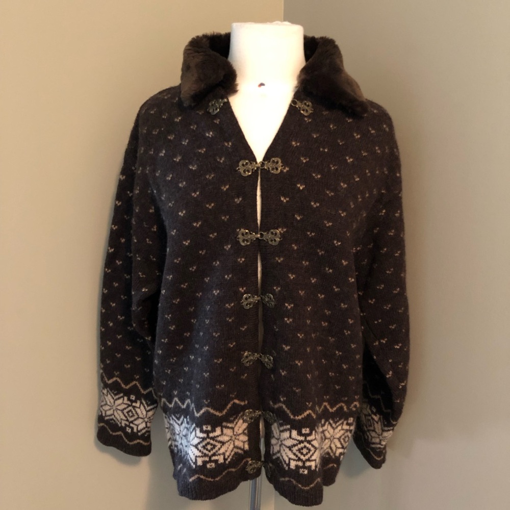Marks and Spencer Wool Sweater with Detachable Faux Fur Collar Brown Siz…